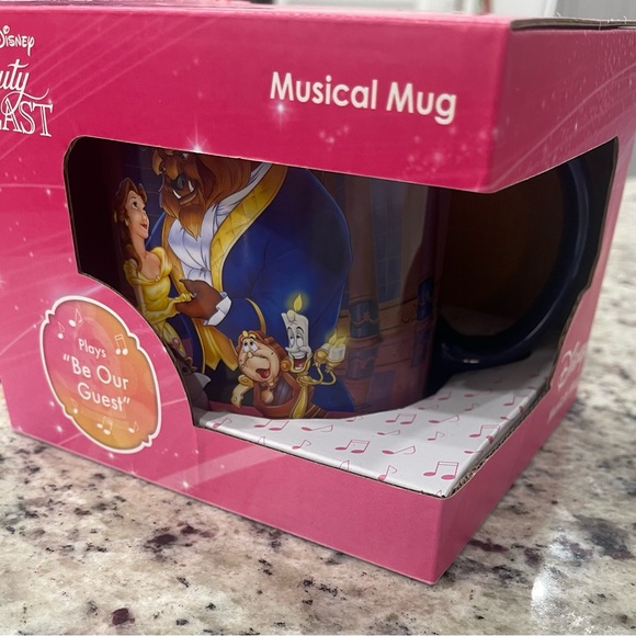 Disney’s Beauty and the Beast Musical Mug that Plays the song “Be Our Guest” NWT - Picture 2 of 12